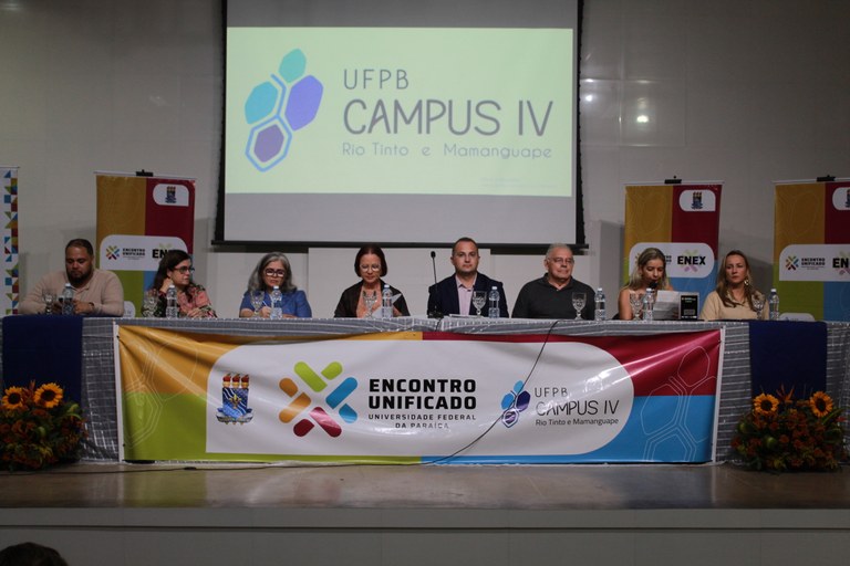 Programação incluiu sessões do Enid, oficinas do Enex e o Evento de Abertura com  mesa de debates e lançamento de livros.