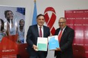 Fabrizio Feliciani, Diretor Regional para a América Latina e o Caribe do UNOPS e Dr. César Antonio Núñez, Diretor Regional do UNAIDS para a América Latina e o Caribe. Foto UNOPS.jpeg