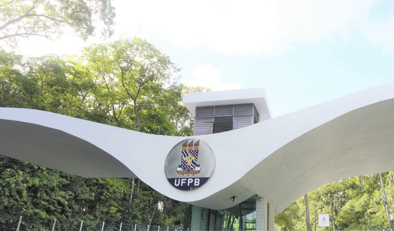 UFPB informa que, nesta sexta-feira (03), será ponto facultativo a compensar